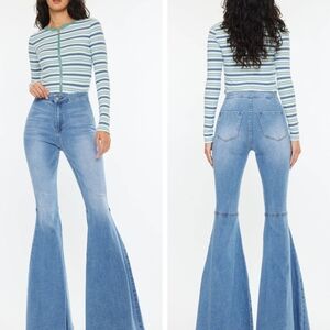 KanCan High Rise Super Flare Jeans Medium Wash Bellbottoms Women's Size 3 / 25